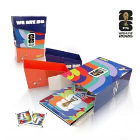 Copa do Mundo da FIFA 2026™ Box Mundial C/ 1 Álbum Capa Dura + 50 Envelopes de Figurinhas FIFA WORLD CUP 2026™